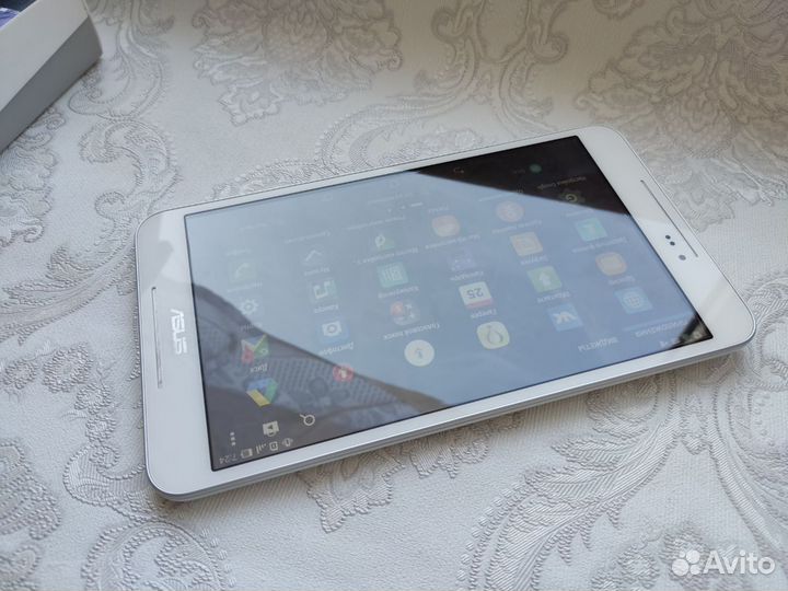 Планшет asus белый +чехол