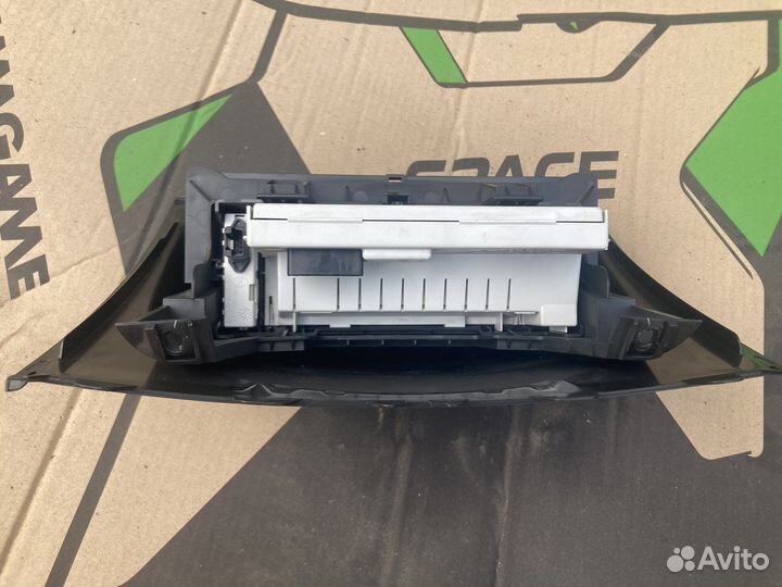 Дисплей бортового компьютера renault megane 2