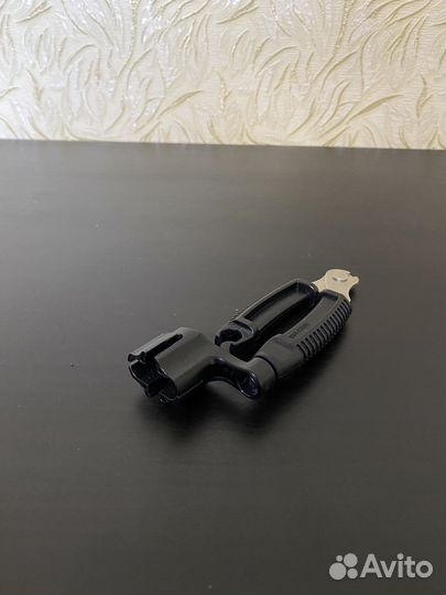 Колковорот и кусачки для струр D'addario