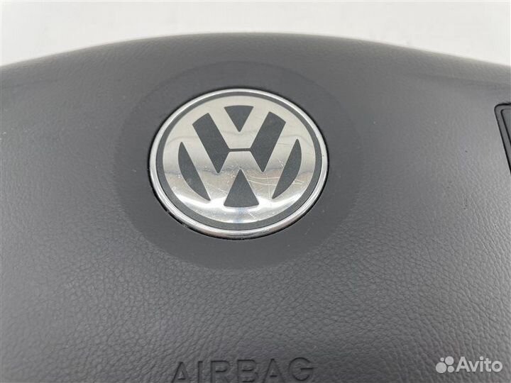 Подушка безопасности водителя Volkswagen Touareg