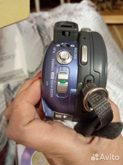 Видеокамера canon