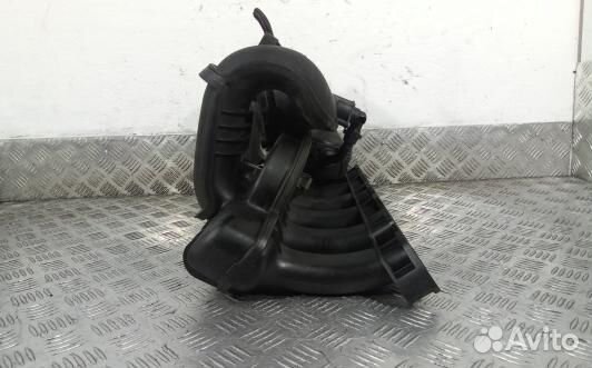 Впускной коллектор бензиновый BMW 5 E60/E61 (LDN34