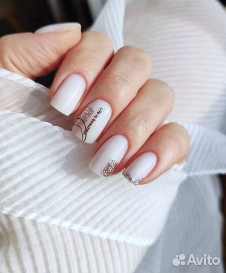 Маникюр, наращивание ногтей на дому