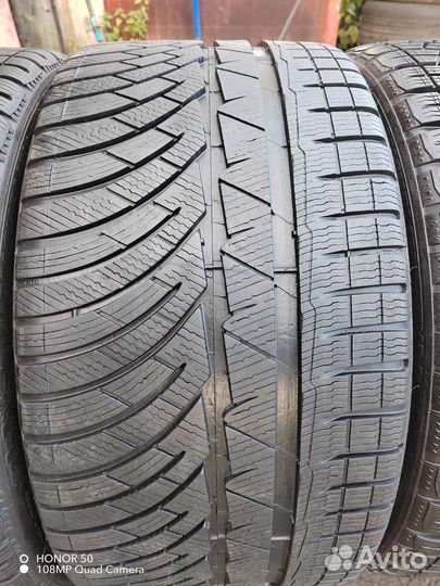 Michelin Pilot Alpin PA4 245/35 R20 и 275/30 R20 97W