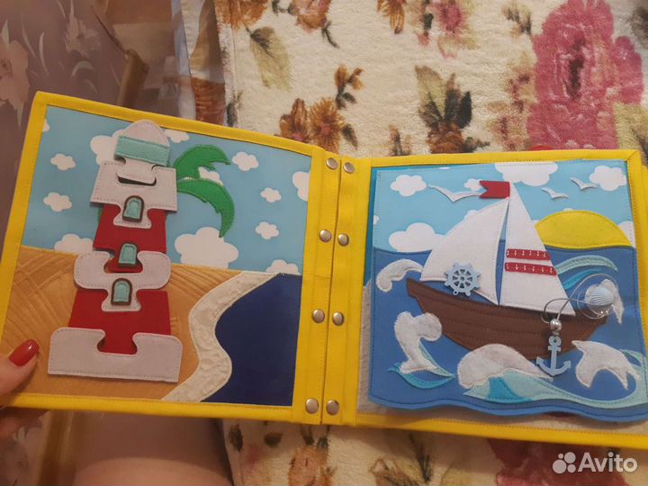 Развивающая книжка из фетра