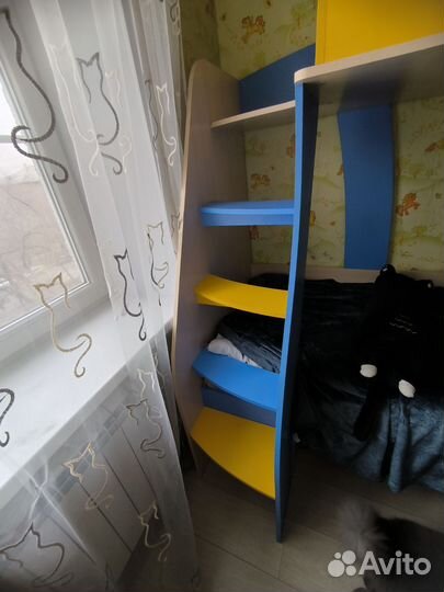Двухъярусная кровать бу