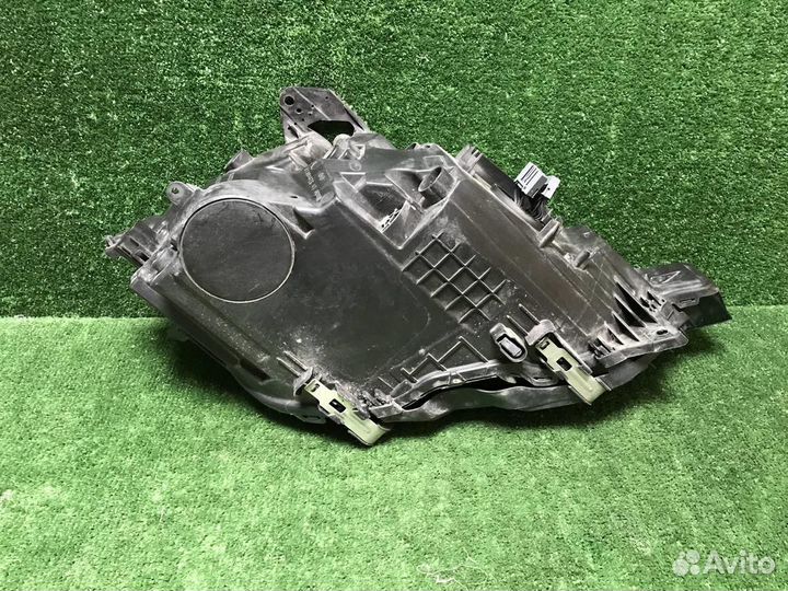 Фара левая Volvo XC60