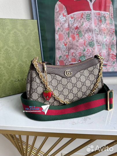 Клатч на цепочке Gucci