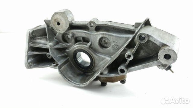 Масляный насос Mitsubishi Sigma F16A 6G72 1991