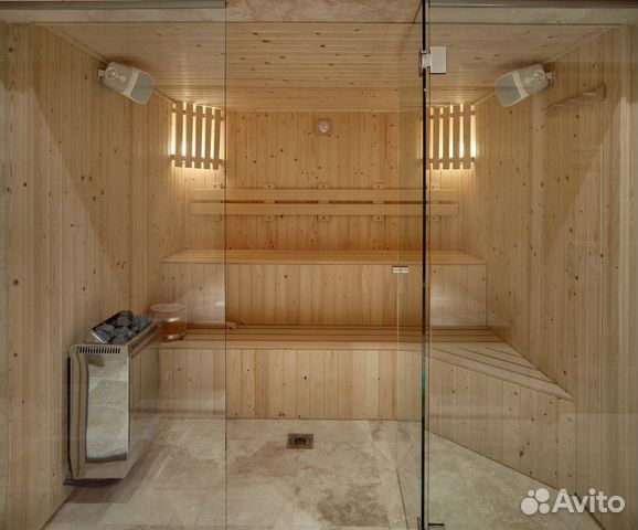 Дверь стеклянная для бани