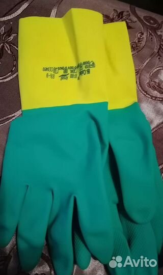 Перчатки резиновые