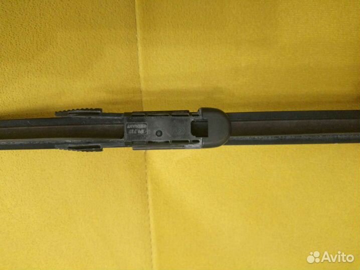 Щетка стеклоочистителя