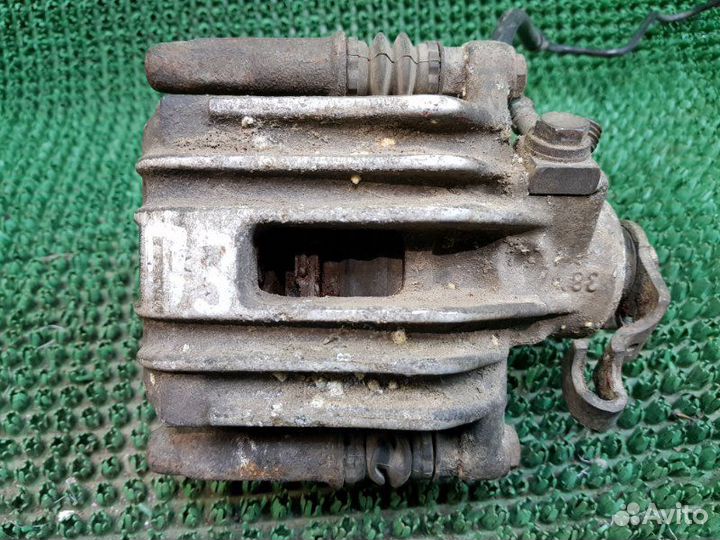 Суппорт задний левый Skoda Roomster 5J7 BNV