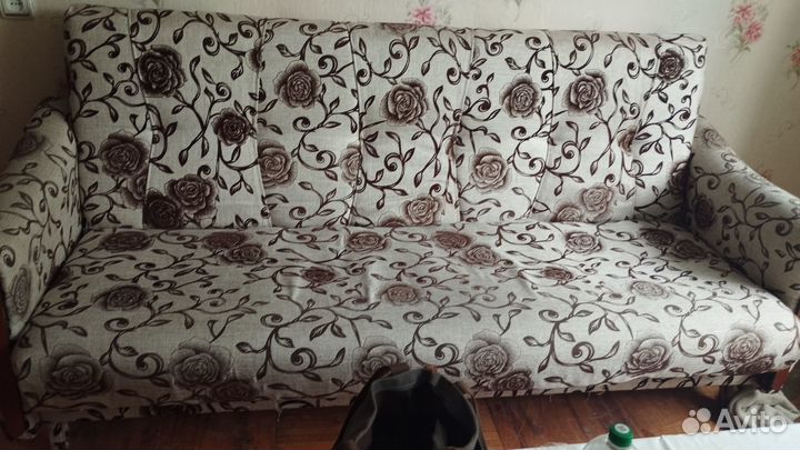 Диван и 2 кресла