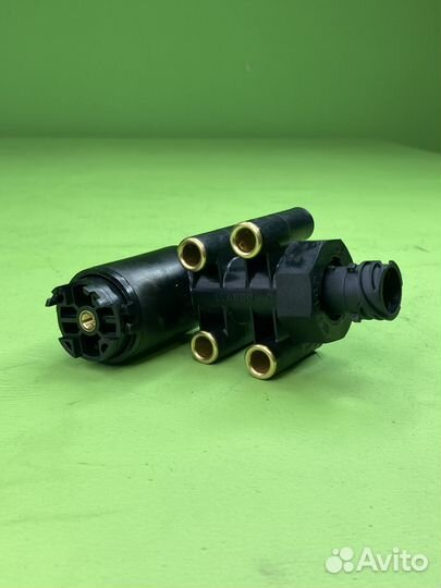 Датчик уровня пневмоподвескиecasбайонетdin. без те