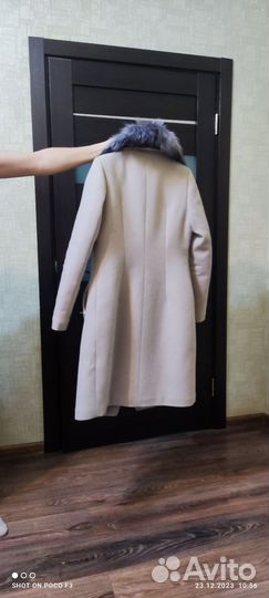 Пальто женское 46 48