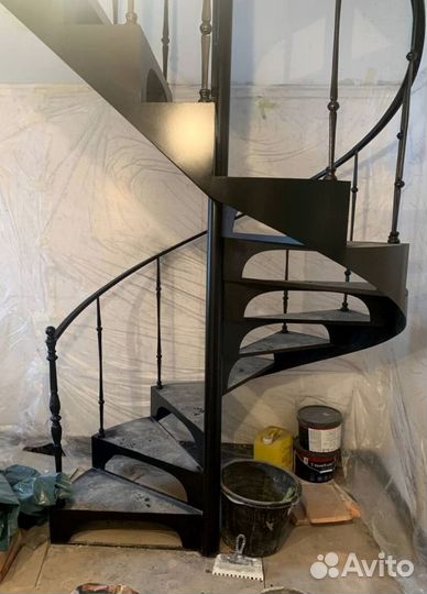 Металлокаркас для лестницы 