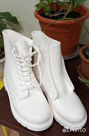 Женские резиновые сапоги