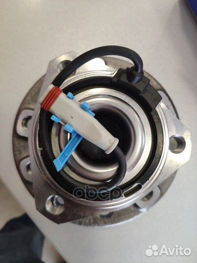 Ступица колеса перед лев holden astra Kombi