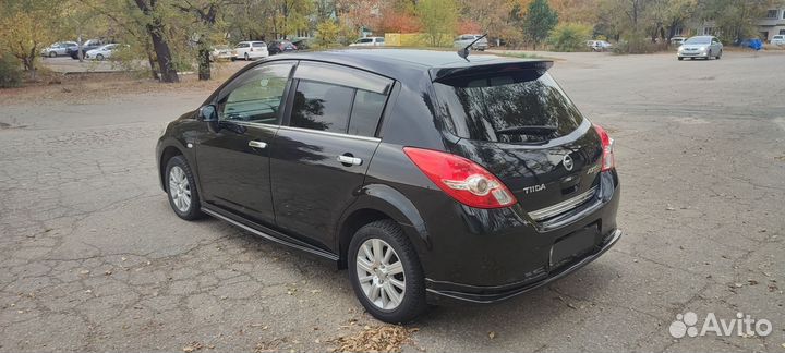 Nissan Tiida 1.6 AT, 2011, 10 000 км