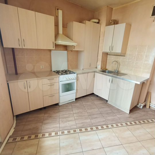 3-к. квартира, 76,6 м², 5/9 эт.