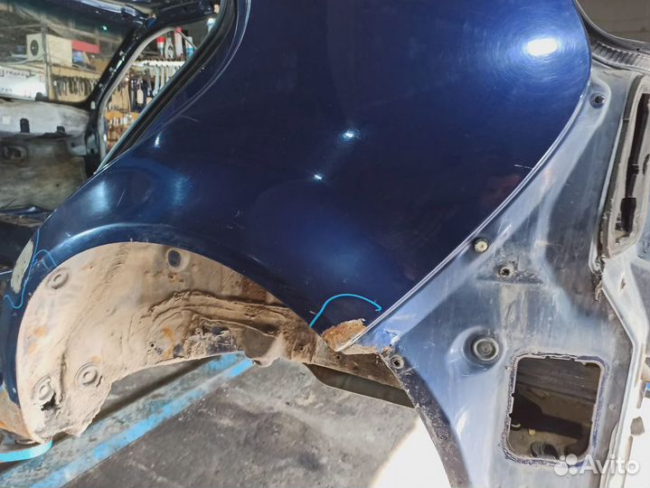 Крыло заднее левое Volkswagen Golf (Mk4)