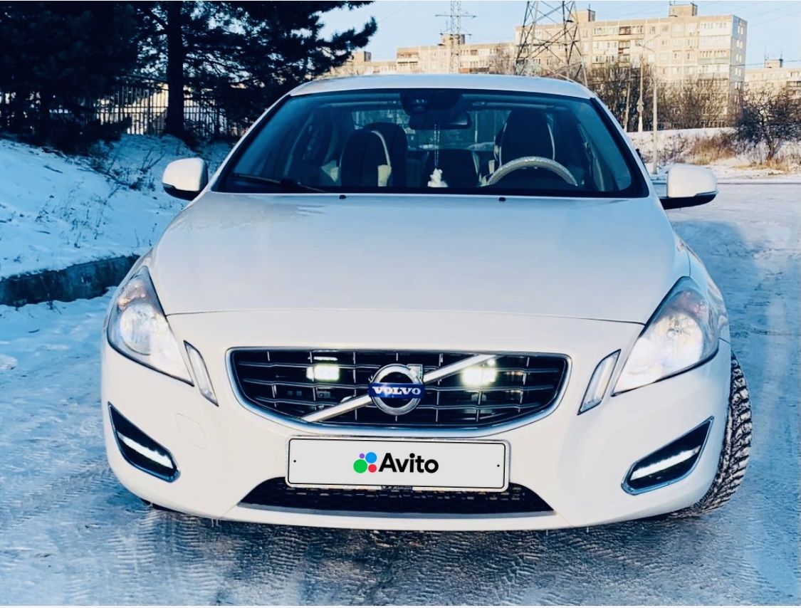 Volvo S60: фото владельца