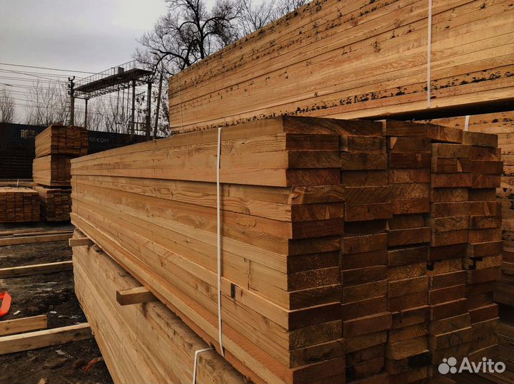 Устойчивые дома из досок лиственницы