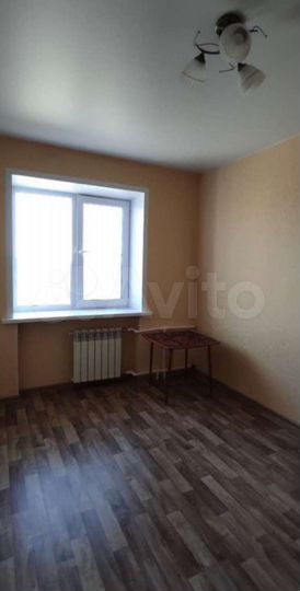 Комната 11 м² в 6-к., 5/5 эт.