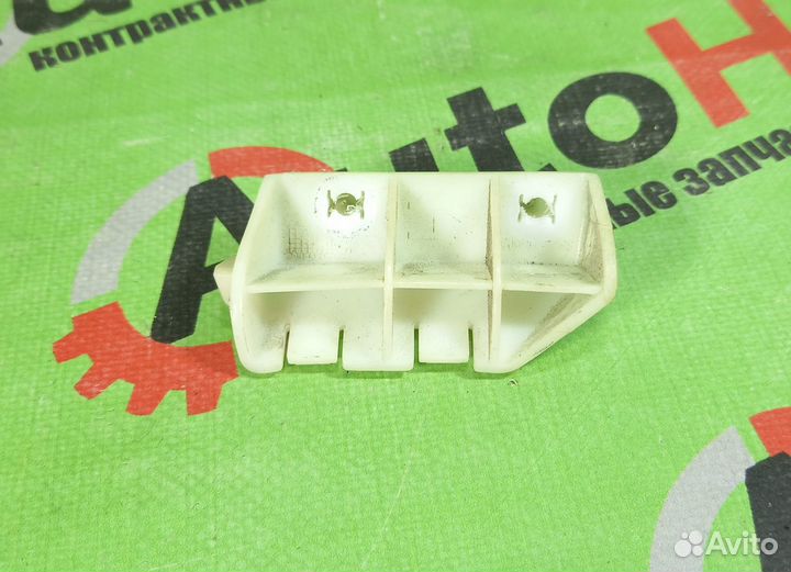 Кронштейн бампера nissan qashqai NJ10 задний левый