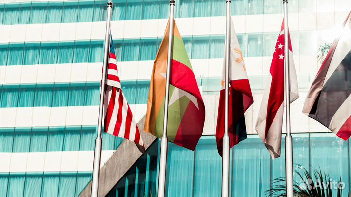 Флаги, виндеры, флагштоки, вымпелы