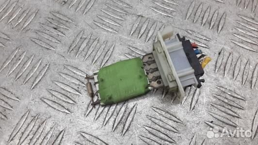 Сопротивление печки skoda octavia A5 (4BE02KL01)