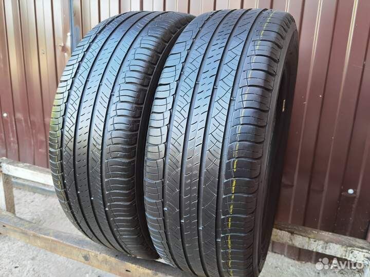 Michelin Latitude Tour HP 215/60 R16