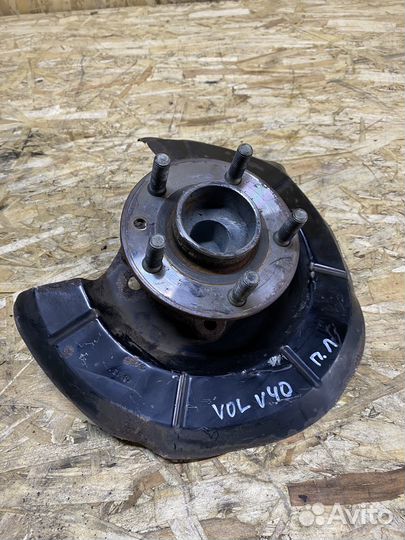 Задняя ступица Volvo v40 2015г