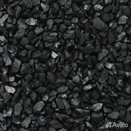 Сухие дрова из разных сортов древесины