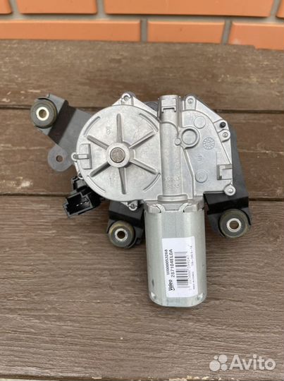 Моторчик заднего дворника Nissan Qashqai J11