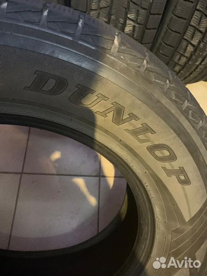 Dunlop Winter Maxx SJ8 285/60 R18 116R