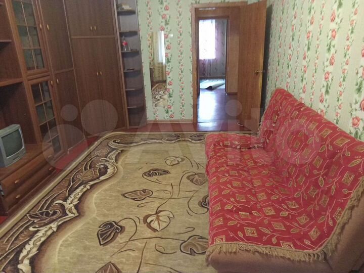 2-к. квартира, 55 м², 2/10 эт.