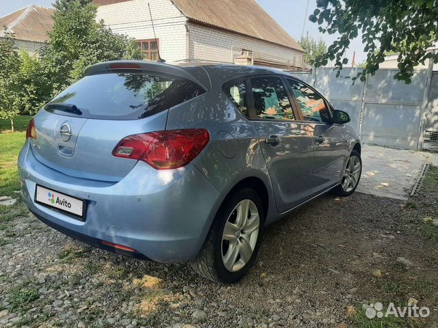 Opel Astra 1.6 AT, 2012, 150 000 км