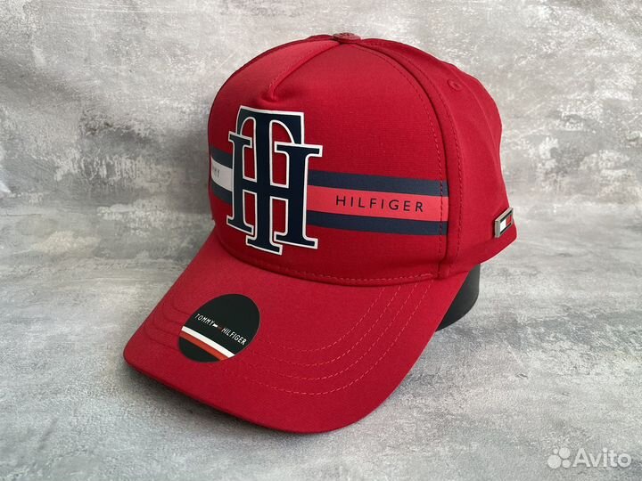 Кепка Tommy Hilfiger красная мужская