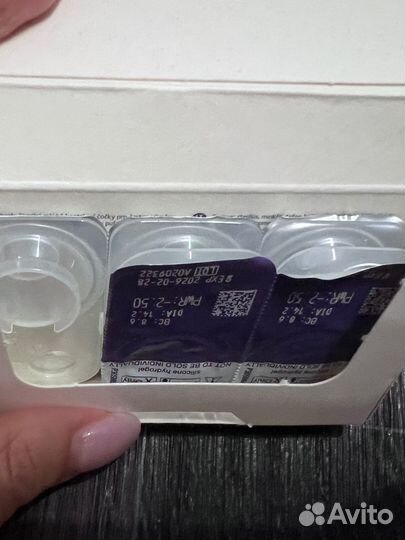 Линзы контактные