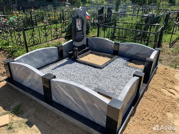 Памятники габро диабаз