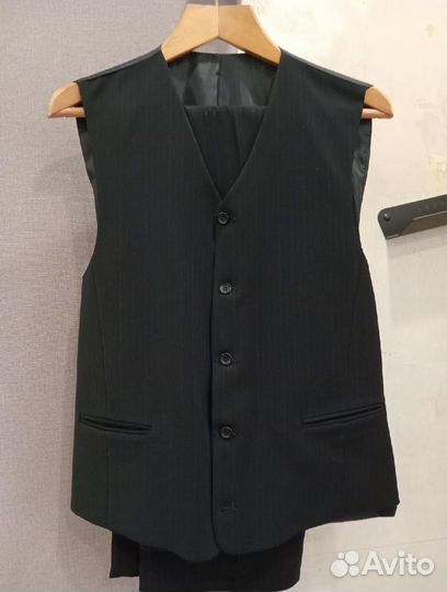 Костюм мужской классический (тройка)