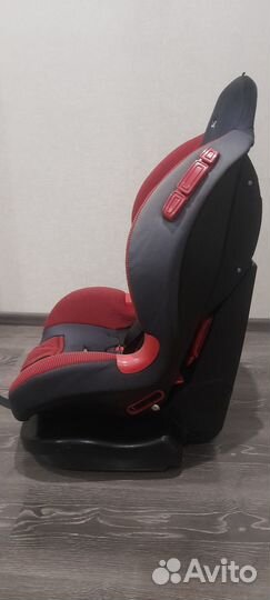 Детское автомобильное кресло Siger