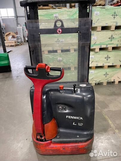 Электрический штабелер 1200кг Linde L12