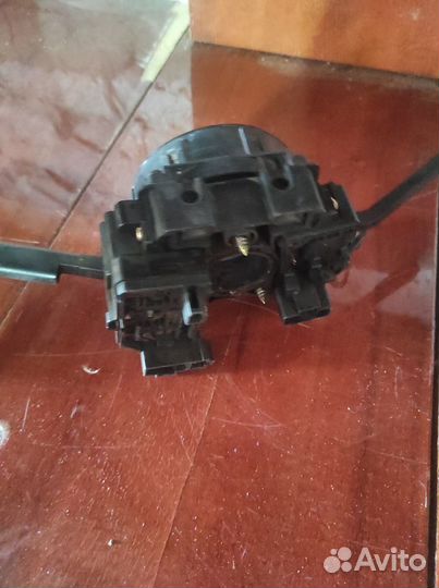 Подрулевой переключатель Ниссан пульсар 2000г