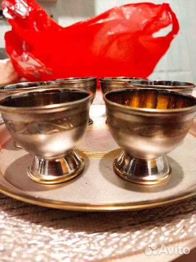 Рюмки с подносом мельхиор с золочением
