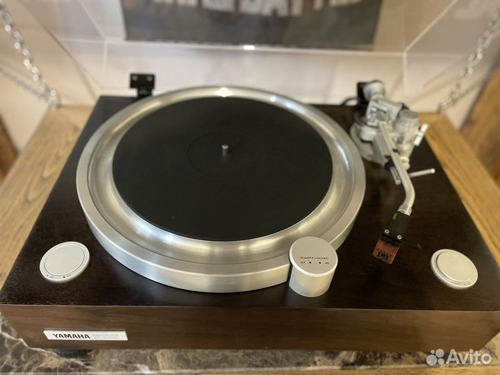Проигрыватель винила yamaha gt-2000l