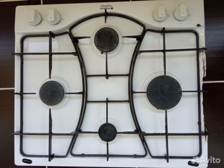 Газовая панель Hotpoint-Ariston