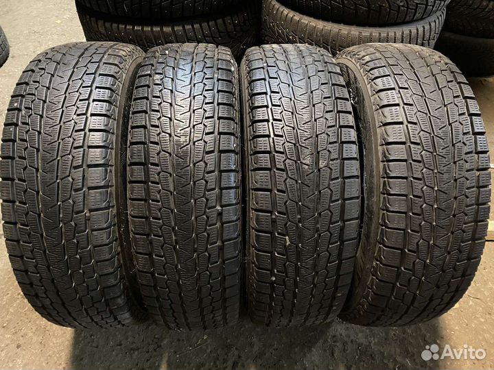 Yokohama Ice Guard SUV G075 215/70 R16